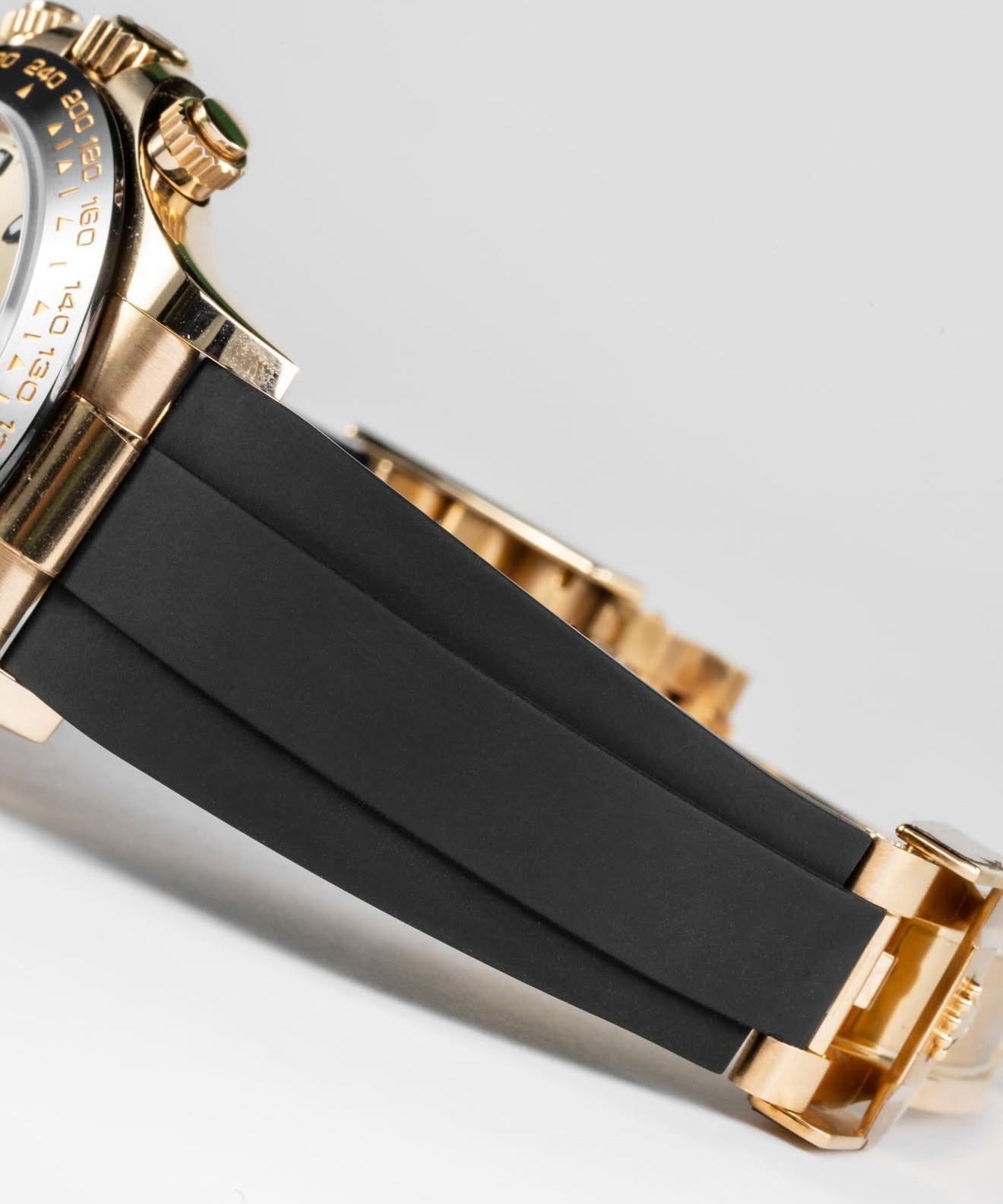 Oyster Perpetual Cosmograph Daytona watch, which is designed to be a chronograph for racing drivers.