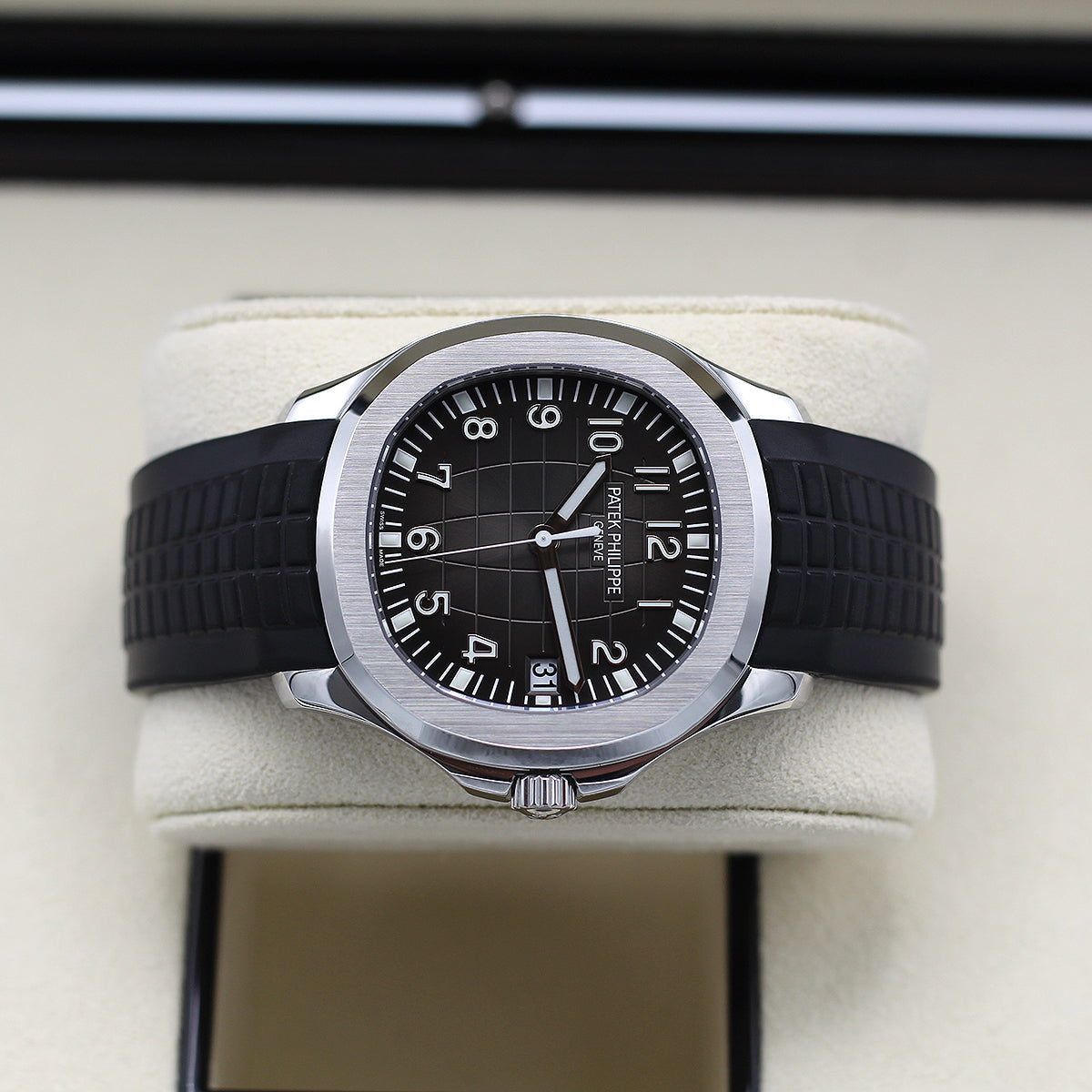 Aquanaut 5167A-001 black embossed dial and “tropical” strap